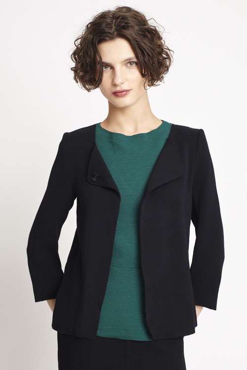 Casaco Bouclê Decote Canoa