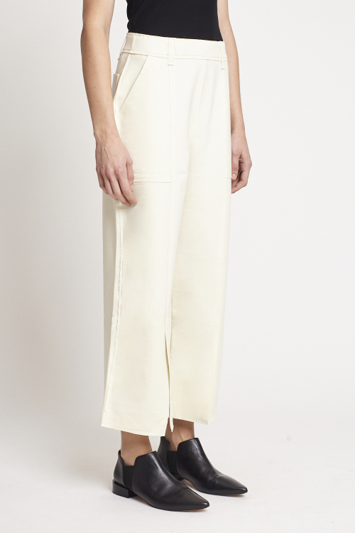 Calça Dupla Leve Barra Aberta