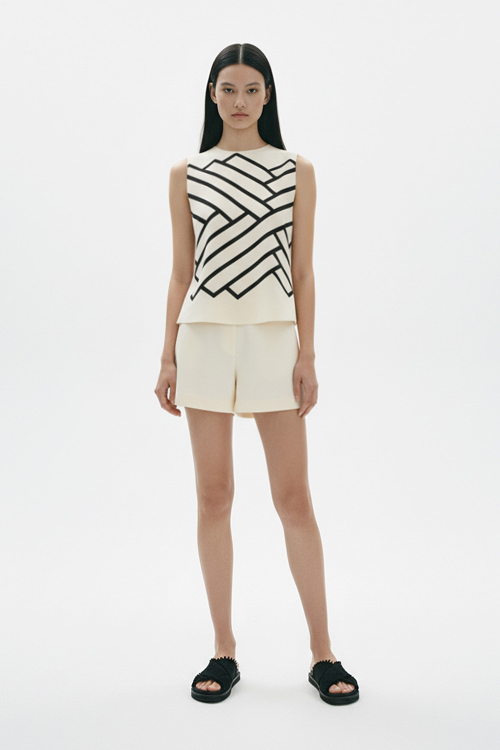 Regata Malha Dupa Leve Silk Grafismo De Palha