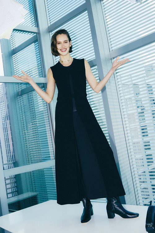 Vestido Malha Dupla Bouclê Com Detalhe