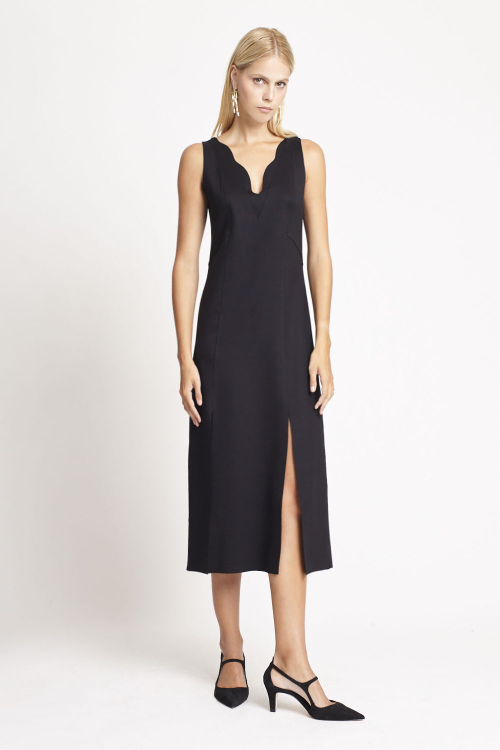 Vestido Malha Dupla Leve Ondulado Decote