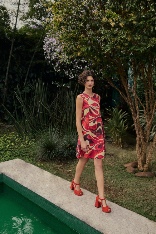 Vestido Jersey Estampa Psicodélica Tubinho